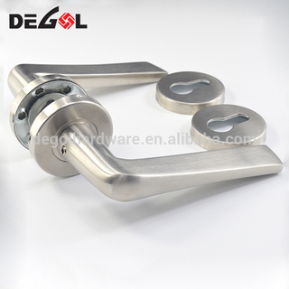 Manija moderna de lujo del tubo de acero inoxidable tipo palanca antigua manija de la puerta