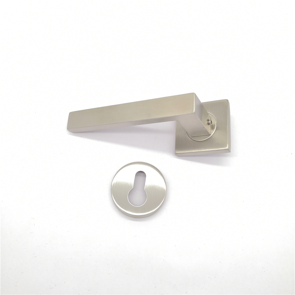 Manija de puerta cuadrada duradera de acero inoxidable 304 para puerta de madera