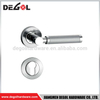 Manija de puerta industrial de aleación de zinc de dos tonos con roseta para puerta de entrada