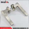 Manija de palanca de puerta, cerradura de puerta, manijas sólidas, gran oferta, manijas de puerta de metal hechas en China