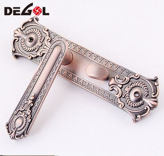 Nuevo diseño de aleación de zinc antiguo clásico manija de la puerta en la placa