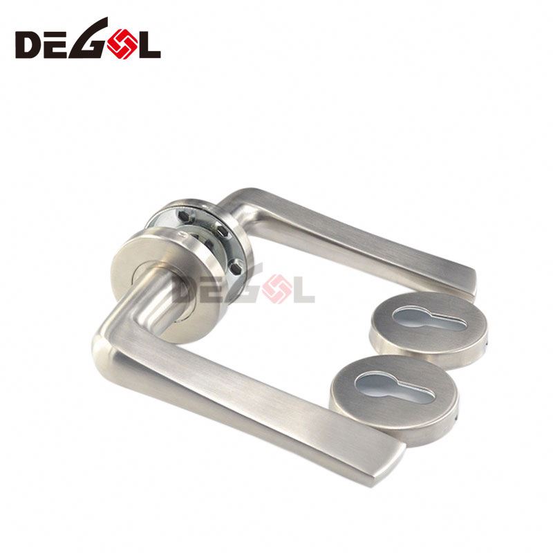 Manija de puerta de acero inoxidable resistente al calor tipo tubo de palanca curvada a medida de alta calidad