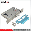 Puerta del grupo de cerradura de embutir de fábrica de herrajes para muebles de China con cerradura de cilindro con manija de placa cuadrada 