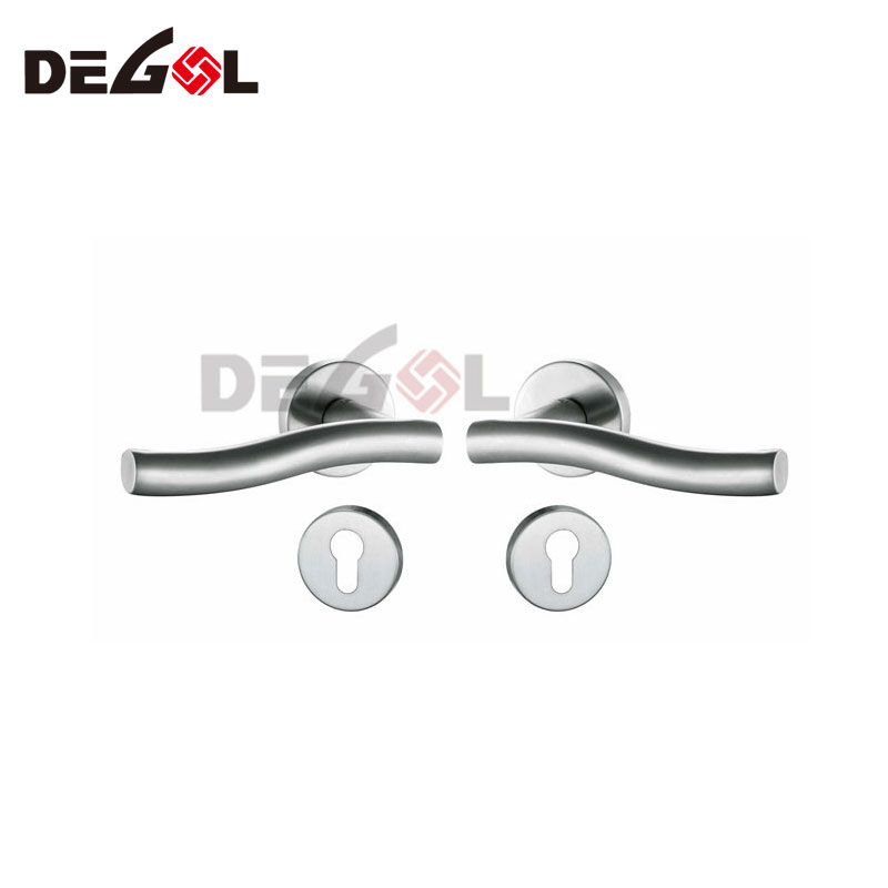 Manija de puerta de acero inoxidable 304 de aleación de aluminio o zinc dorado con juego de cerradura