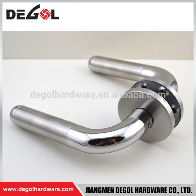 Las últimas manijas de puerta india de tipo sólido de palanca de acero inoxidable