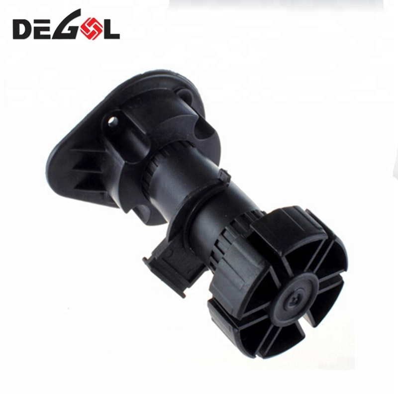 Elevadores de patas de muebles de plástico negro.