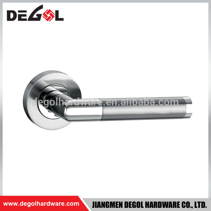 Tirador de puerta industrial de aleación de zinc en dos tonos con roseta para puerta de entrada