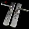 Manija de puerta de fabricante chino con placa larga.
