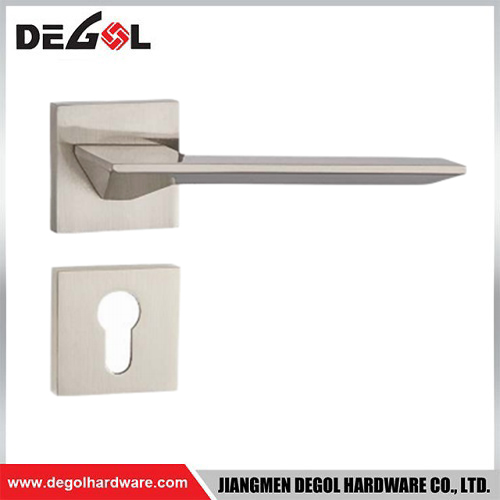 Manija de puerta moderna del diseño de la aleación del cinc de la aleación de aluminio ZLH1040 para la puerta de madera