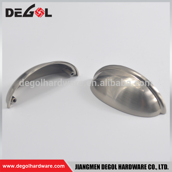 Manijas modernas de la puerta de la cocina de la cáscara de la aleación del cinc del estilo elegante de alta calidad
