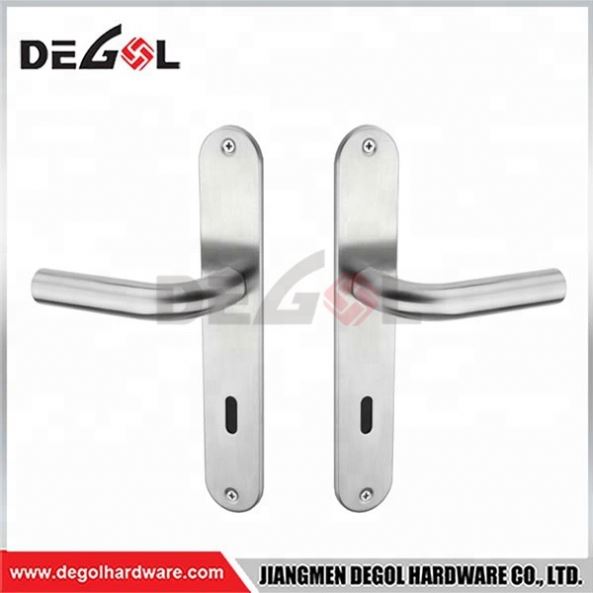 Manija sólida de la puerta del cromo del acero inoxidable del fabricante de China