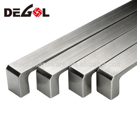 Manija de gabinete de diseño de pavo de acero inoxidable para aparadores