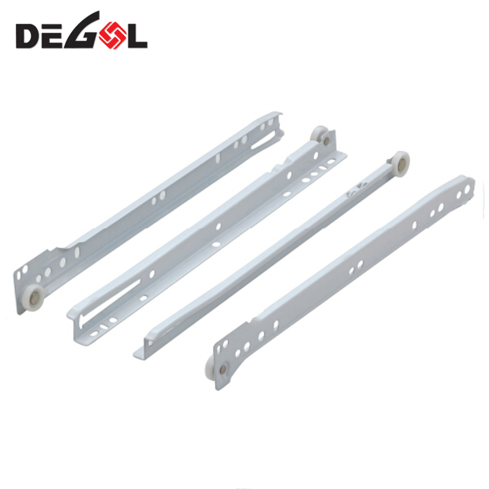 Guías para cajones DR102 FGV Guías para cajones con rueda de plástico y tacos