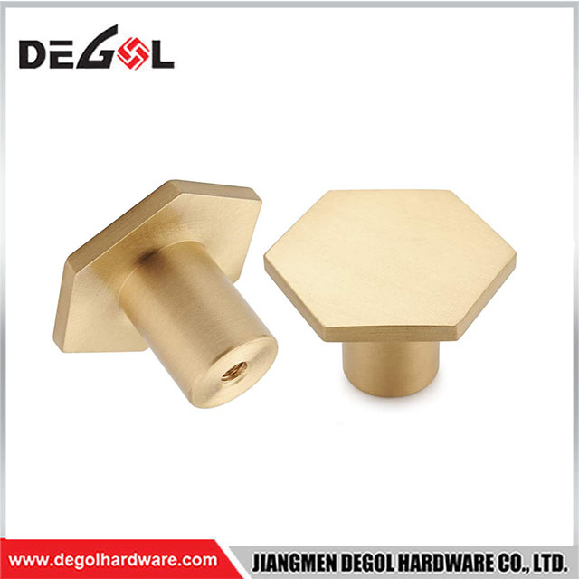 Tirador de perillas hexagonales de latón cepillado CK101 para gabinete de dormitorio