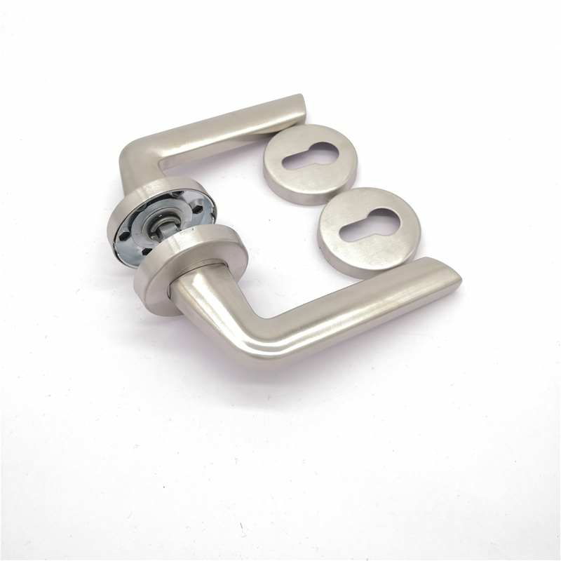 Manija de puerta de palanca de buje de latón hueco de metal fundido de alta calidad