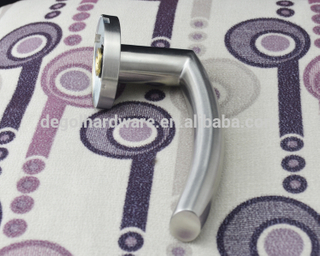 Tirador de puerta italiano tirador de puerta exterior antiguo para puertas de acero