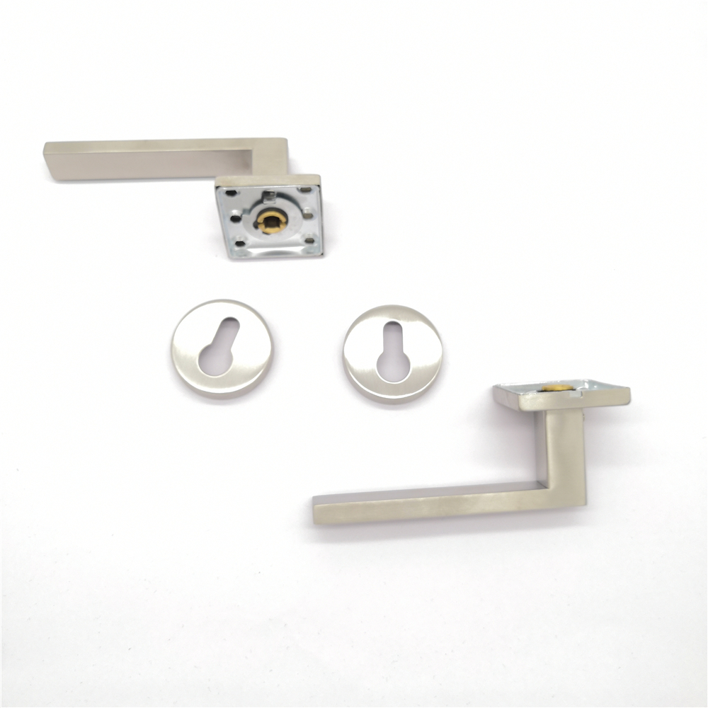 Manija de puerta cuadrada duradera de acero inoxidable 304 para puerta de madera