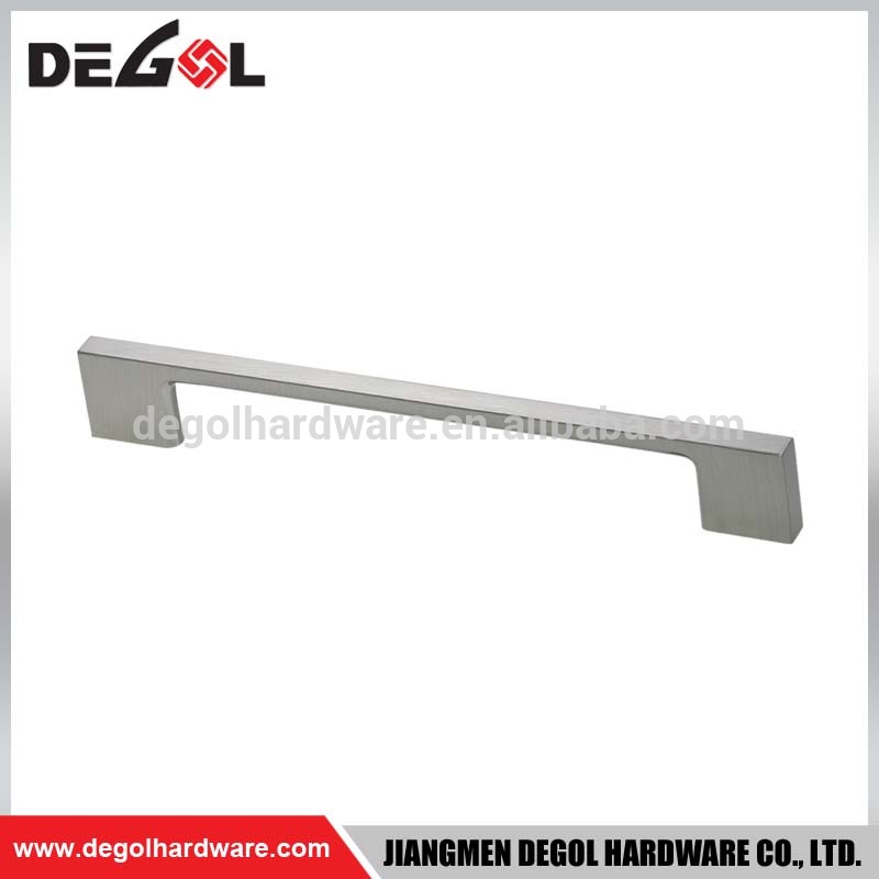 El gabinete de cocina elegante maneja el gabinete japonés largo de níquel