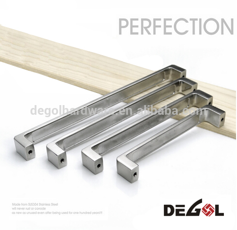 Manija barata de los muebles del hierro del diseño moderno manija tirador cromada polaca para la cocina