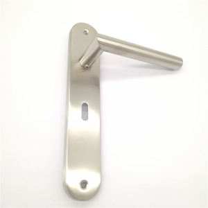 Manija de palanca de puerta europea de acero inoxidable en placa cuadrada