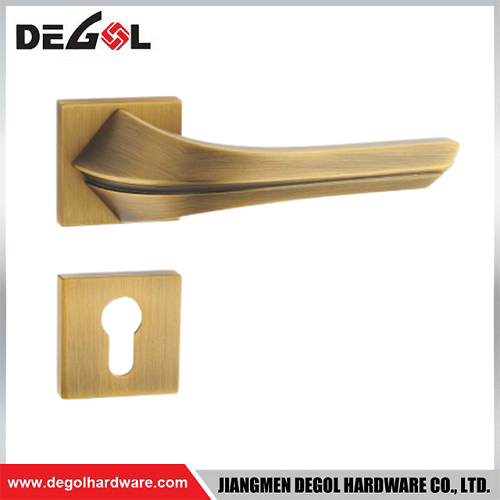 Manija de puerta moderna del diseño de la aleación del cinc de la aleación de aluminio ZLH1075 para la puerta de madera