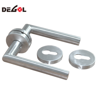 Nuevo estilo moderno de acero inoxidable tipo palanca de tubo de acero industrial tubo hueco manija de la puerta de la palanca