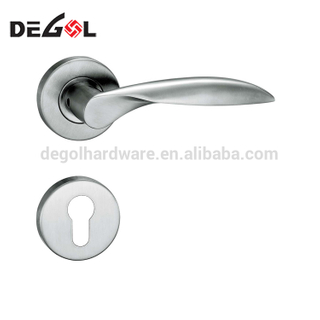 Manija de puerta sólida estándar de Europa en el proveedor de Rose China