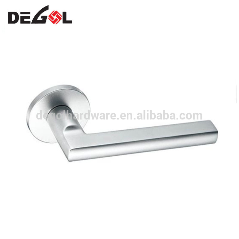 Manija de puerta de aluminio vendedora caliente para puerta de madera