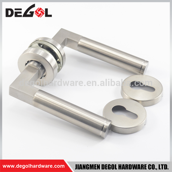 Venta caliente de acero inoxidable tipo palanca sólida perillas y manijas de las puertas